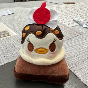 Disney Munchlings Baked Treats Remix Daisy Brownie Sundae Plush